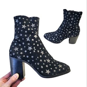 Steve Madden reward Star Print suede Booties Boots 7.5